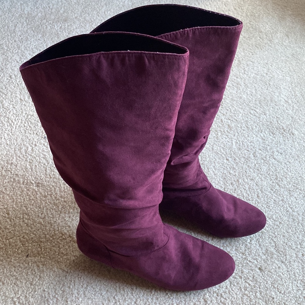 🆕 a.n.a. Kat berry suede wedge heel boots